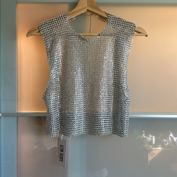 12th Tribe “Shes a Gem” top size Medium - Picture 8 of 9